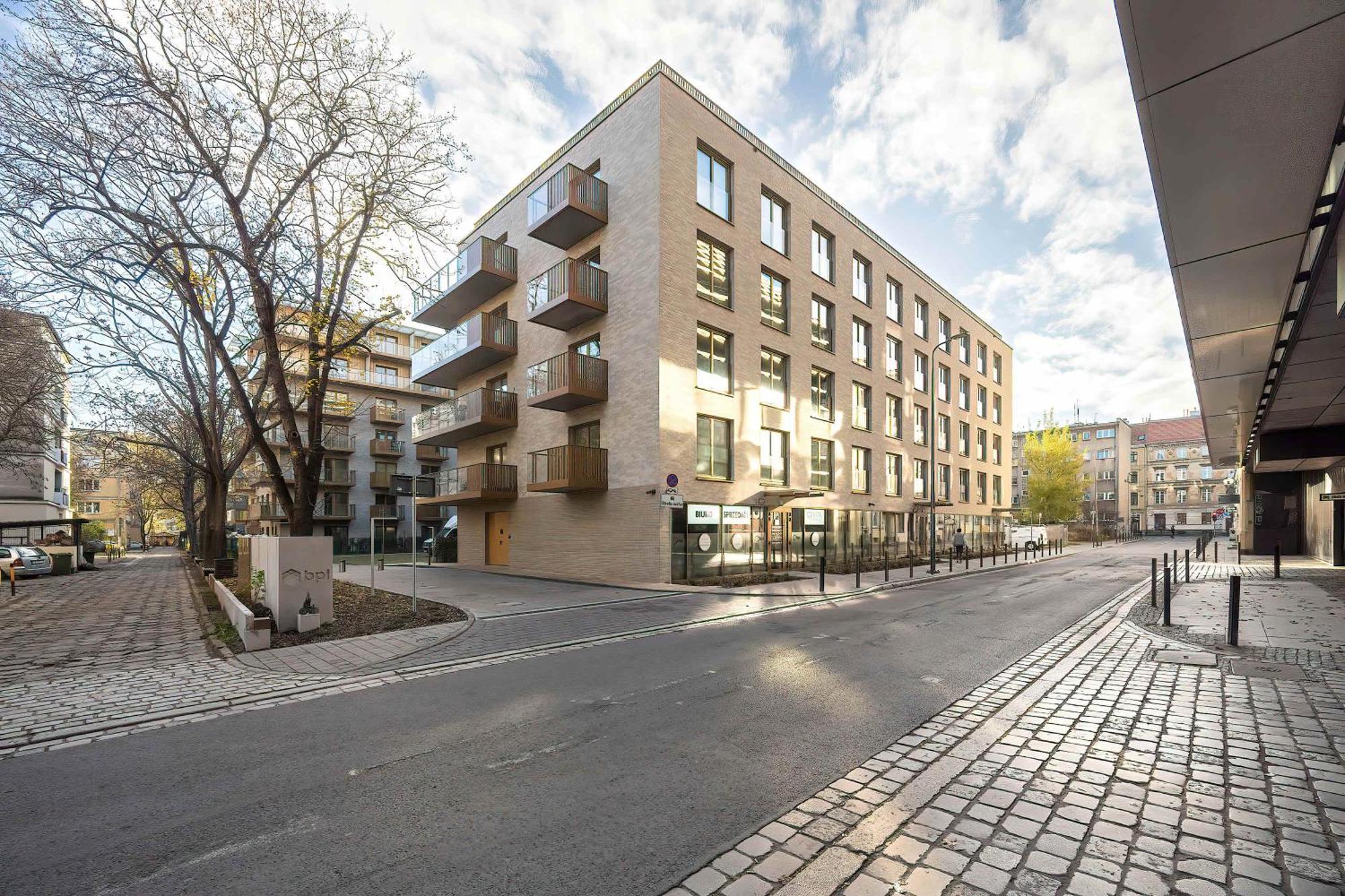 Stylish With Balcony & Parking In The Old Town Of By Renters * Breslavia