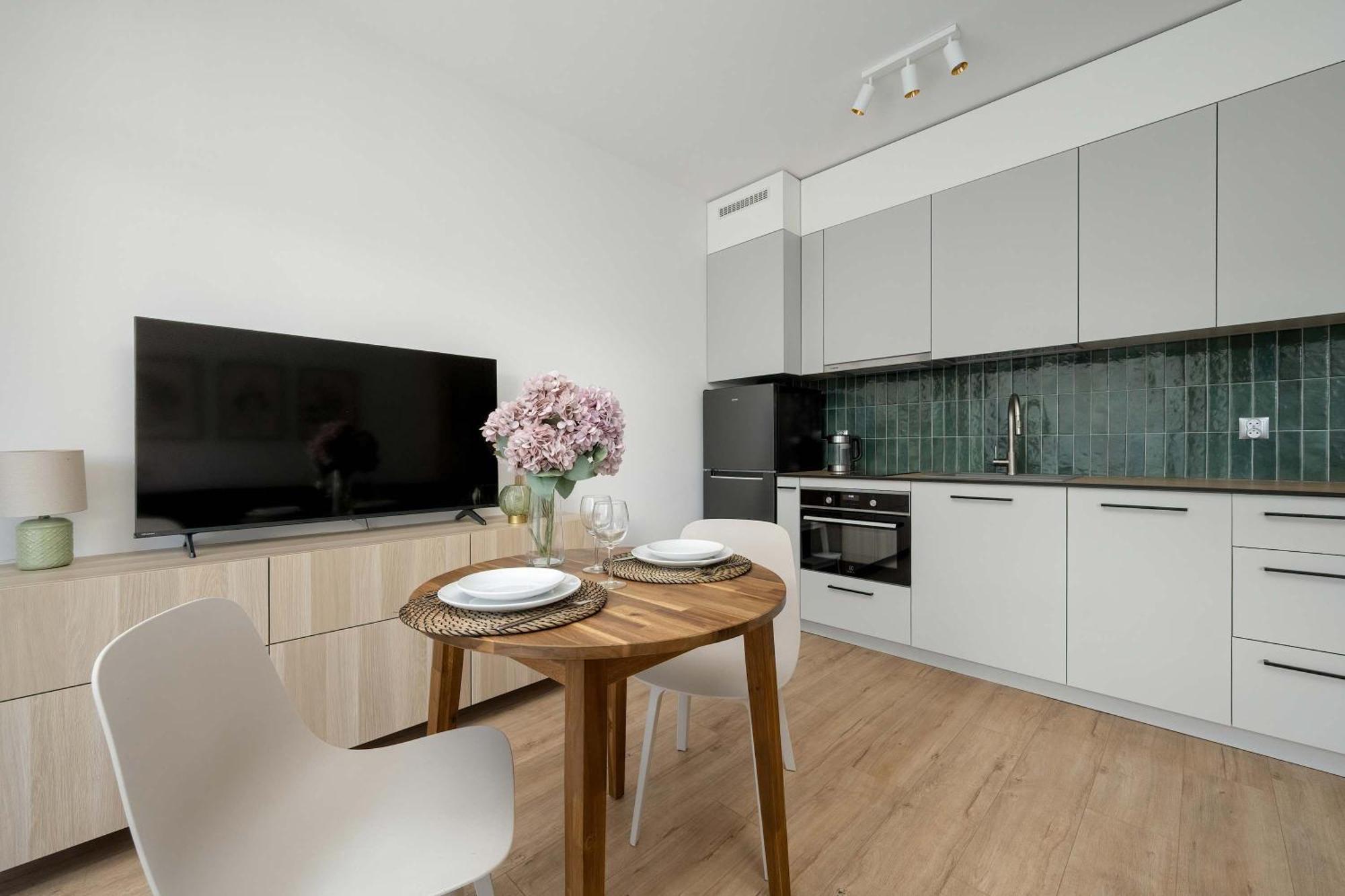 Apartamento Stylish With Balcony & Parking In The Old Town Of By Renters